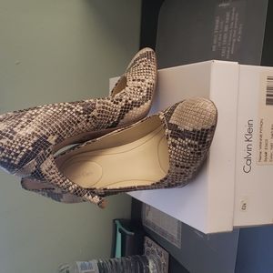 Calvin Klein Size 9 Heels
